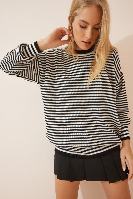Happiness İstanbul Women's Black and White Striped Knitwear Sweater Women
