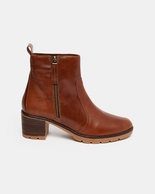 TRUE SAGE Boots Brown (18V814C14) Women