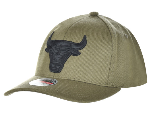 Mitchell & Ness Cap With Peak Chicago Bulls 6HSSHATS 037 CBUOLIV (4353) Men