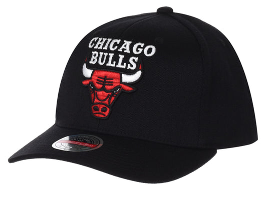 Mitchell & Ness Cap With Peak CHICAGO BULLS HHSSINTL1245 CBUBLCK (6863) Men